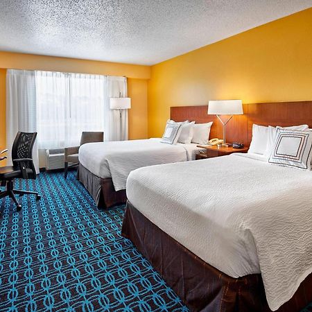 Fairfield Inn Myrtle Beach Broadway At The Beach Ngoại thất bức ảnh